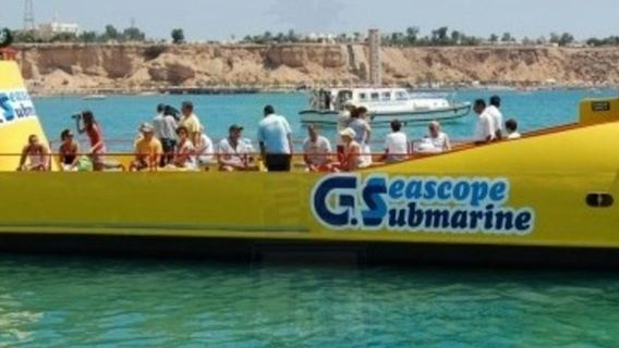 Hurghada: Submarine Tour with Roundtrip Transfer