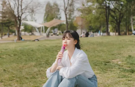 盤錦Trip Moments【一對一約拍跟拍婚拍街拍抓拍航拍攝影攝像/多語言翻譯】