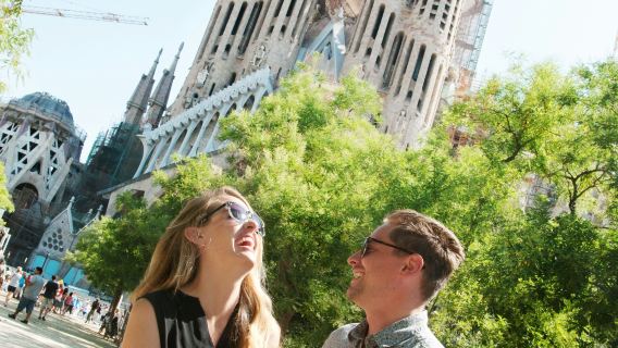 Barcelona and Gaudí: Highlights eBike Tour