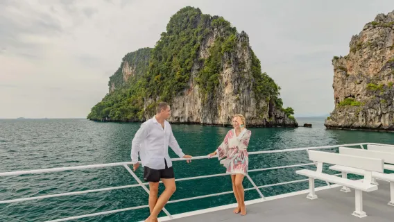 Phuket : Phi Phi, Bamboo Island & Maya Bay Day Tour by Power Catamaran | Free WiFi