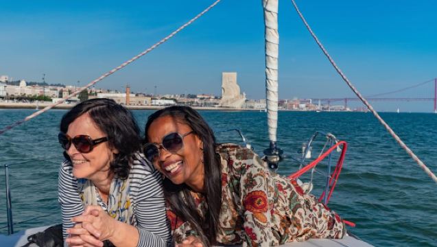 Bluemotion Lisbon: Sailing tour in Tagus River