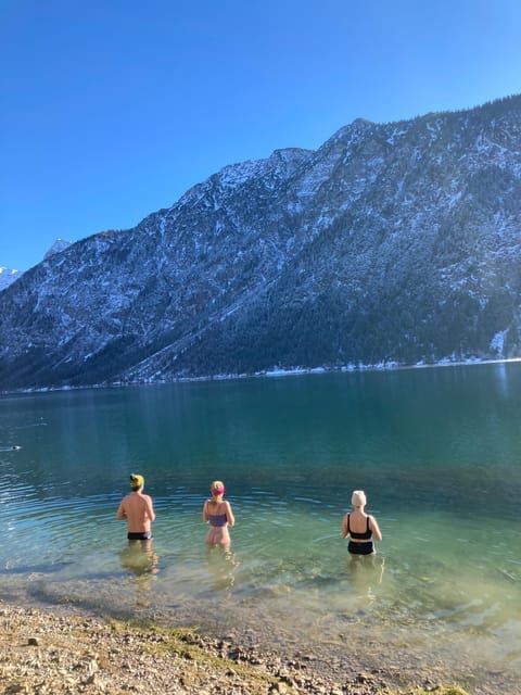 Get the cool Kick: Ice bathing in the mountain lake