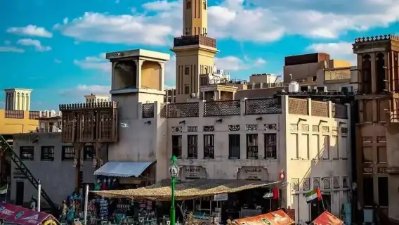 杜拜哈利法塔＋棕櫚島【中文專車一日包車遊＋飯店接駁】