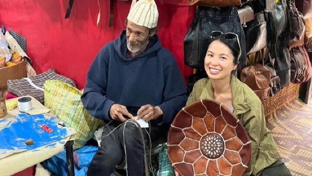 Schatzsuche im Souk von Marrakesch: Verborgene Handwerkskunst.