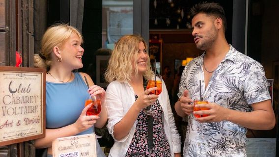 Rome Night Tipsy Tour & Bar Crawl with Forbidden History