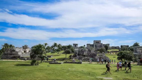 【四人成團】墨西哥坎昆一日遊：圖倫古城+藍色天坑