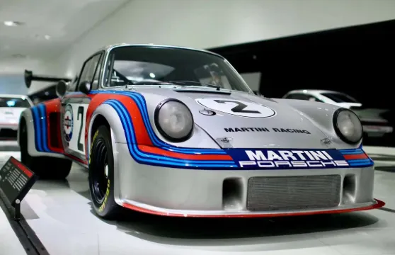 保時捷博物館 + 梅賽德斯-奔馳博物館 + 藝術博物館一日遊