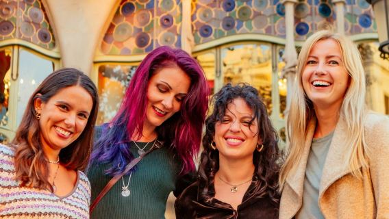 Barcellona: servizio fotografico professionale a Casa Batlló e Casa Milà