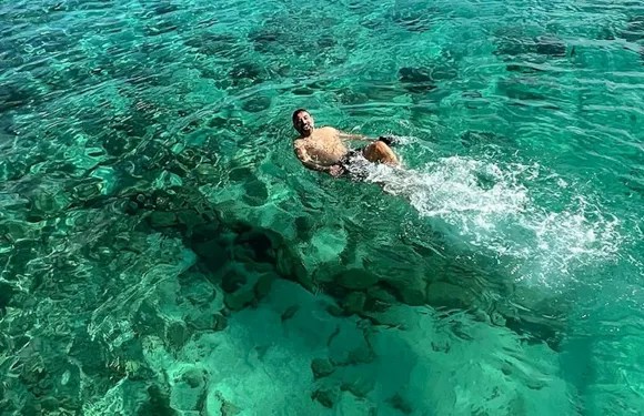 洛沃斯島自然公園：科拉萊霍往返渡輪