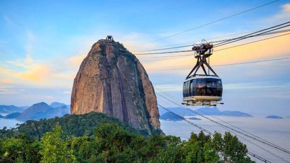 巴西里約熱內盧基督像+糖麵包山+塞勒隆階梯+主教座堂一日遊