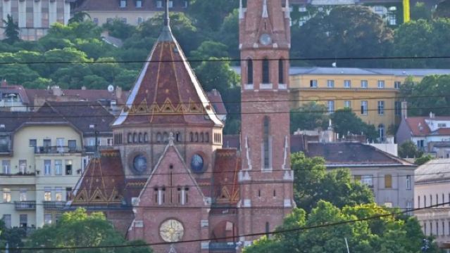 匈牙利布達佩斯多瑙河觀光-城市公園-漁人堡-包車私享