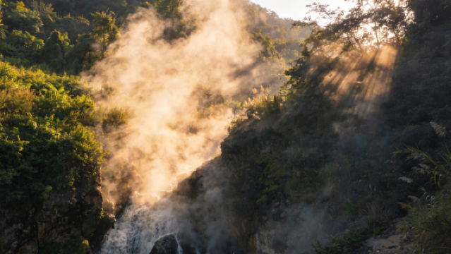 Tengchong Jiujia & Aarden Pot + "Tengchong Heshun Oude Stad - Rehai Park"