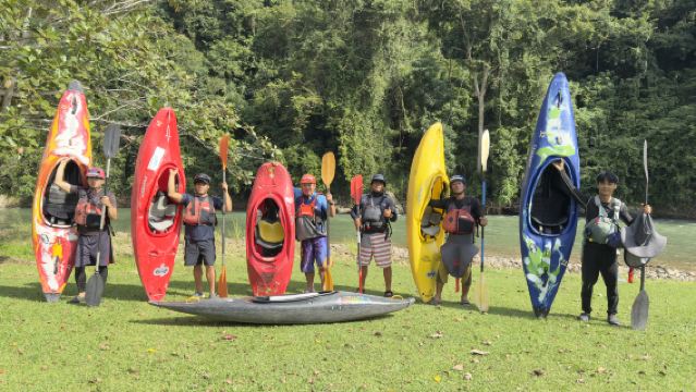 Riverbug Kiulu White Water Rafting Tour with Lunch