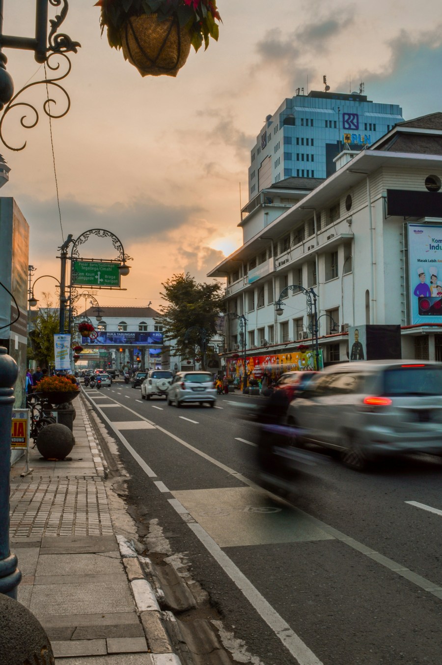 Bandung Day Trip: Choose Your Route – North (Lembang), South (Kawah Putih), or City Tour