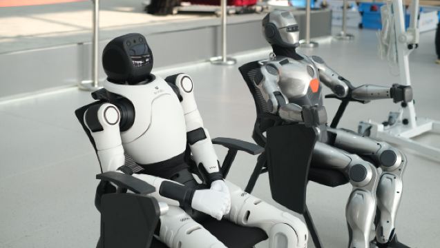 Guangzhou Private Tour: Decode the City's Living Tech Ecosystem