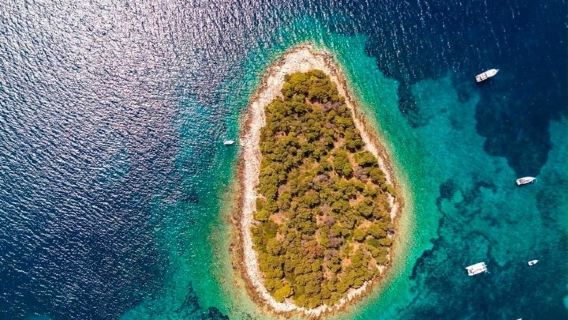 Tur Speedboat Grup Kecil Setengah Hari ke Blue Lagoon dan 3 Pulau
