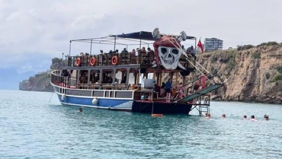 Πολυτελής κρουαζιέρα στον καταρράκτη Duden με μεσημεριανό