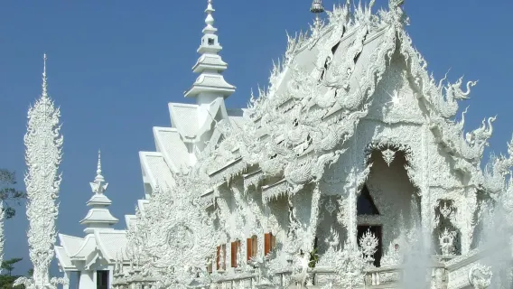 Limited time promotion Chiang Mai Black Temple + White Temple + Blue Temple one-day tour[can add Long Neck Tribe/Golden Triangle]