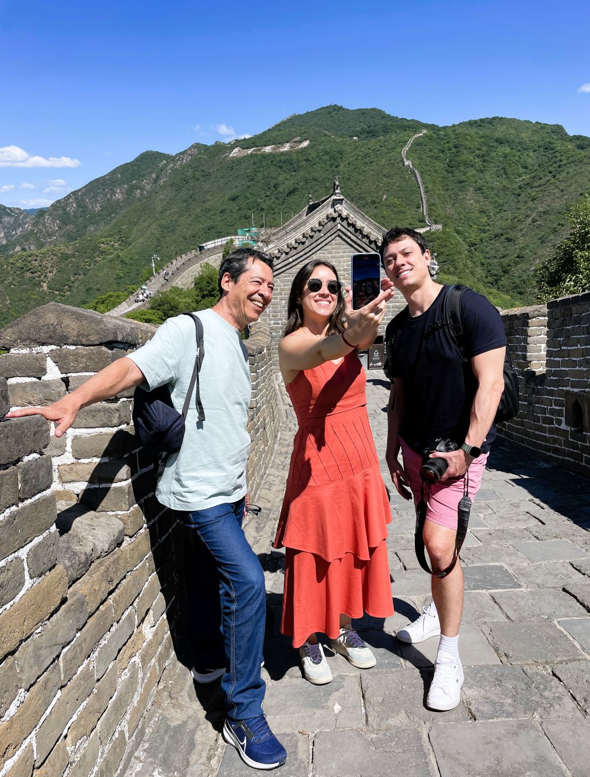 Die Große Mauer in Mutianyu ist einzigartig, besteige die Mauer und werde zum Helden.