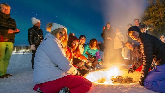 Lapland Northern Lights Tour with Lappish Barbecue