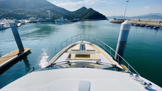 【深圳遊艇出海】深圳七星灣68英尺豪華進口遊艇包船出海+KTV+海釣+遊艇自駕體驗