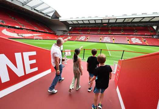 Liverpool Football Club Anfield & Museum Tour Experience [Audio Guide Available in English, Chinese, and More]