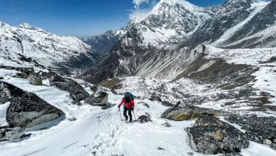 Trek de l'ascension du Tserko et du Yala Peak|15 jours