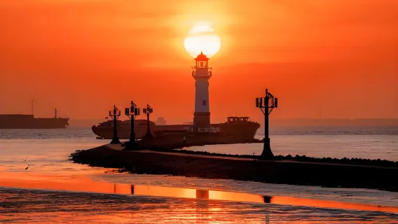 俄羅海參崴|托卡列夫燈塔+砲台+托比津那海角+玻璃海灘|包車