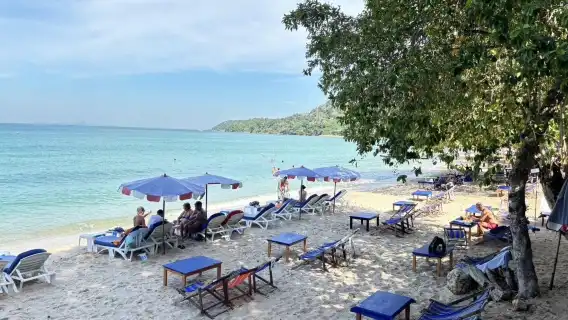 芭達雅隱藏海灘 (拉拉湖) 一日遊