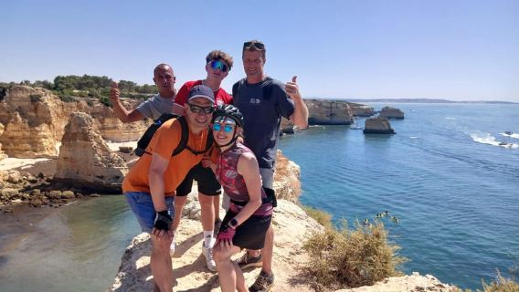 Chuyến tham quan bằng xe đạp điện Benagil