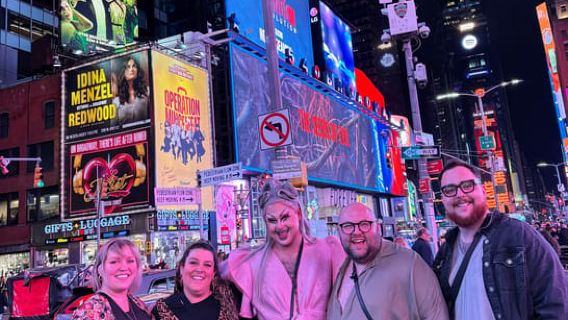 NYC: 드래그 퀸과 함께하는 멋진 드래그 나이트 아웃