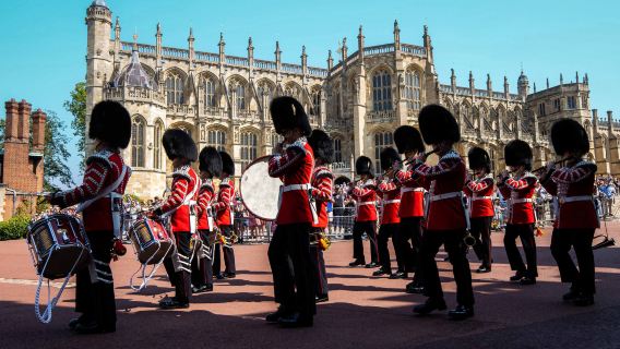 Windsor Castle + Stonehenge + Bath one-day tour in the UK [British physical store Chinese/Mandarin customer service]
