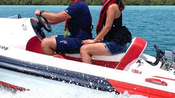 Abu Dhabi: tour in motoscafo autonomo Rhino Rides