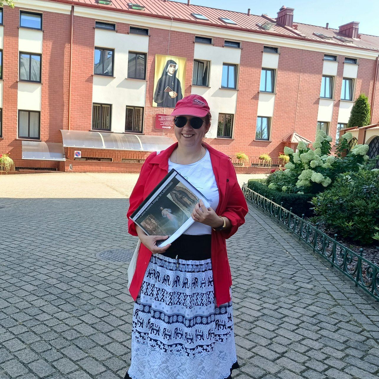 하느님의 자비 성지 및 요한 바오로 2세 기념관: 가이드 투어 + 교통편