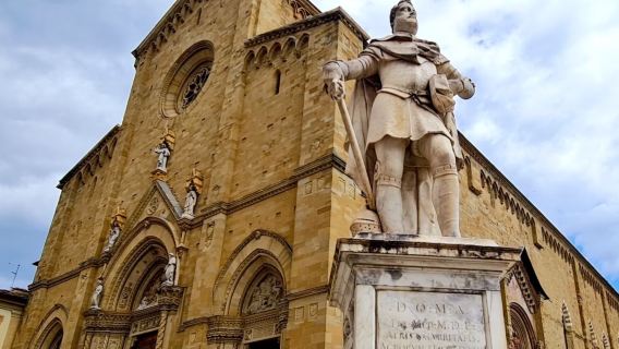 意大利|佛羅倫斯出發&阿雷左小鎮漫遊|包車來回日遊