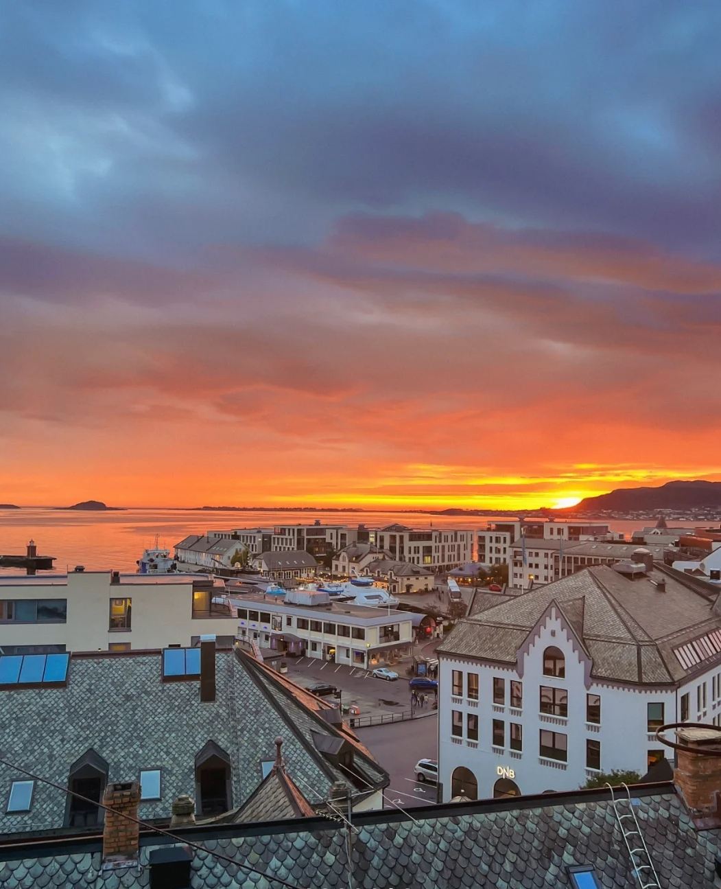 挪威奧勒鬆+海洋公園+比拉蓬觀景台|峽灣與山巒間的絕美小鎮