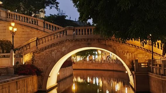 ย่งชิ่งฟาง + พิพิธภัณฑ์ศิลปะโอเปร่ากวางตุ้ง + บ้านบรรพบุรุษของหลี่เสี่ยวหลง + ท่าเรือไท่กู่ชาง