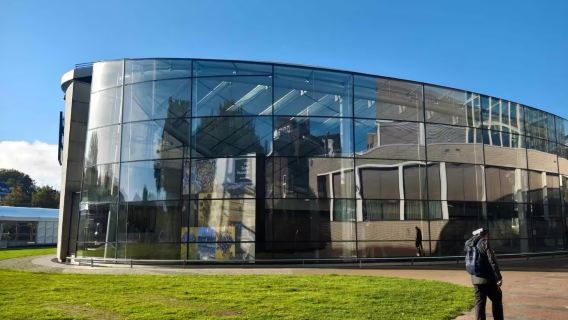 花漾全景·藝彩阿姆斯特丹：鬱金香+A'DAM觀景台包車一日遊