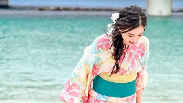 Okinawa Naha Yukata & Kimono Rental Experience