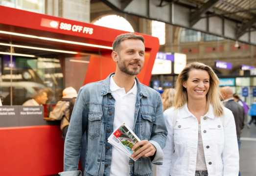 Swiss Travel Pass (Official Agent + Unlimited Transportation in 90 Cities + Over 500 Museums + Multiple Attraction Discounts)