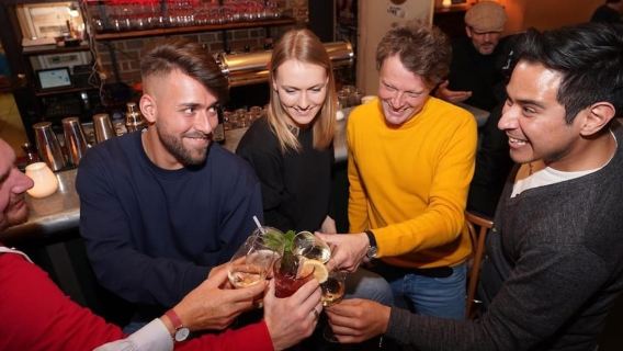 Vienna: Evening Food Tour with Dinner, Wine & Cocktails