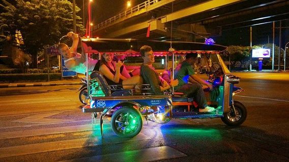 BangkokTours