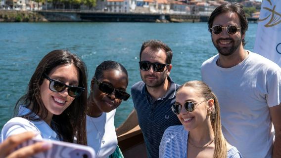 Porto: Guided Tuk Tuk City Tour + Cruise