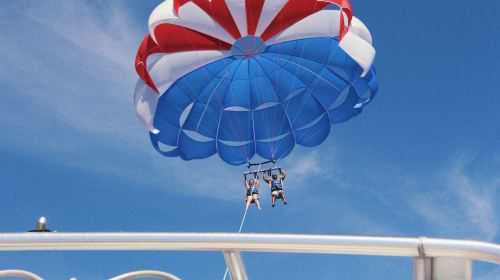 Dubai Attraction: Parasailing Day Tours 6