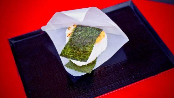 Food & Cultural Walking Tour around Zenkoji temple in Nagano