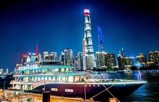 上海黃浦江遊船：大型遊船夜航【龍船／水晶公主豪華郵輪（可選自助晚餐／私人包廂+夜航）】