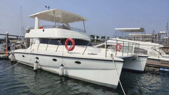 【湛江遊艇出海】湛江南海明珠碼頭36尺雙體遊艇包船出海+KTV