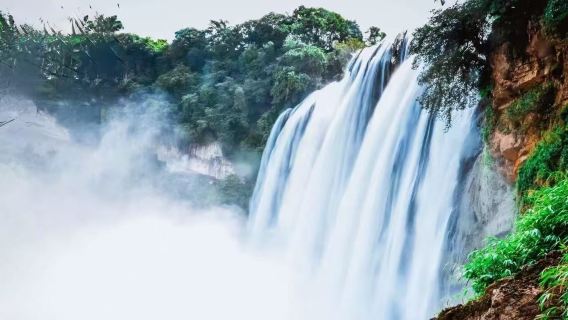 黃果樹瀑布+青岩古鎮一日遊【私人導覽獨立包車遊+專車接送】