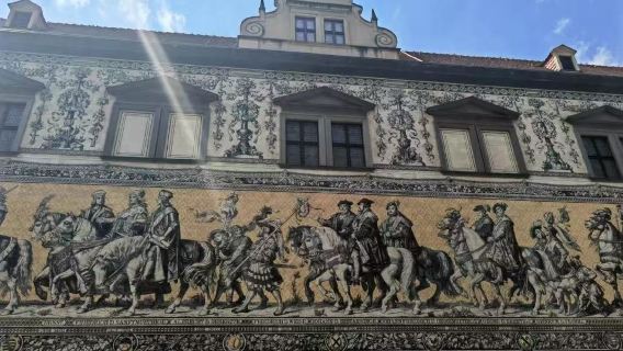 德國科隆大教堂+科隆巧克力博物館+大聖瑪爾定教堂一日遊。