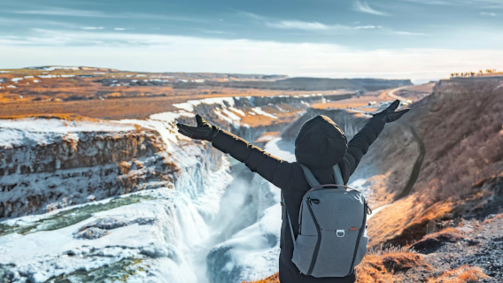 Iceland Golden Circle Highlights Day Tour (Chinese/English + Optional Reykjavik Transfers)